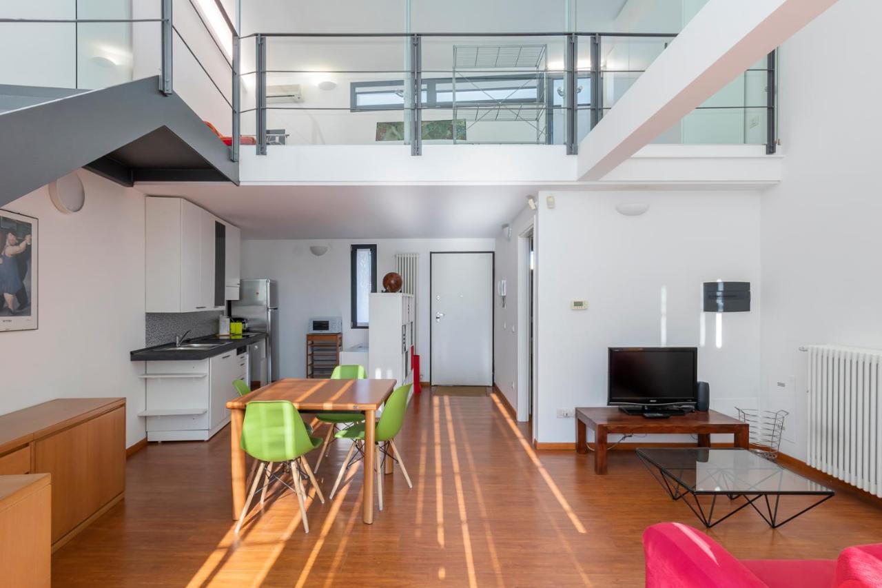 I Host Apartment - Guintellino 32 米兰 外观 照片